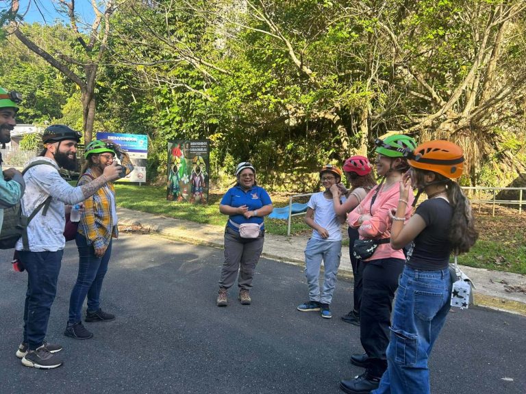A Puerto Rican community decided to preserve its forest. Now it makes money thanks to ecotourism » Yale Climate Connections