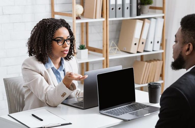 How To Handle Conflicts & Disagreements In The Workplace