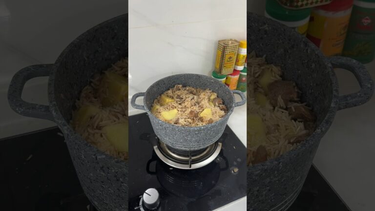 Beef Pilau. #pilau #pilaurice #ramadanonshorts2024 #cooking #cookingvideo #pullupyoshorts #shorts