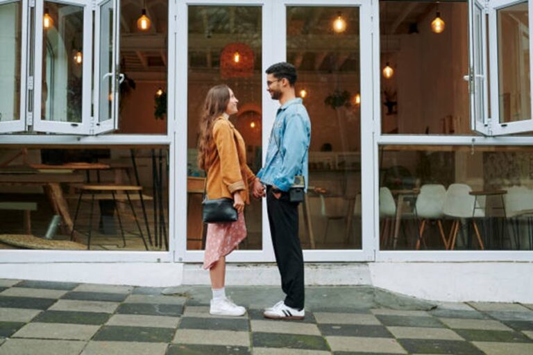 How to Know You’re Ready for the Next Step in Your Relationship