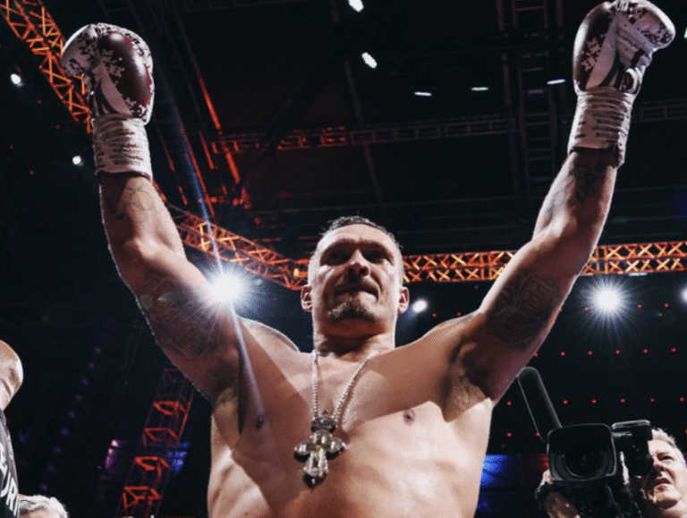 Usyk Stops Dubois In Five, Becomes Undisputed Heavyweight Champion Once Again