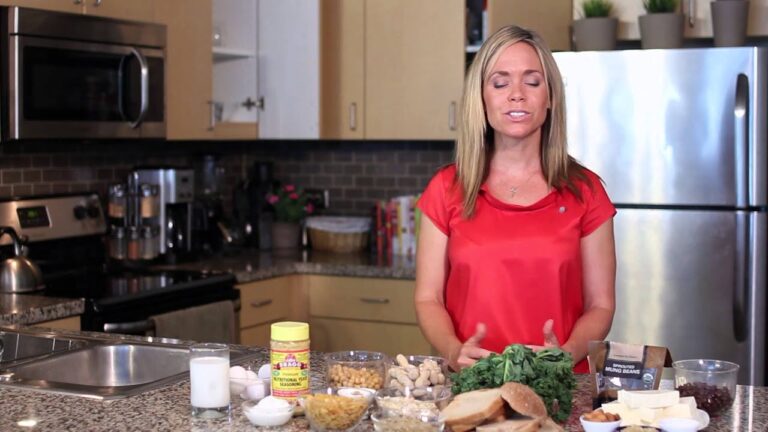A One-Day Eating Plan That Ensures Adequate Nutrition for a Strict Vegetarian : Fresh Kitchen