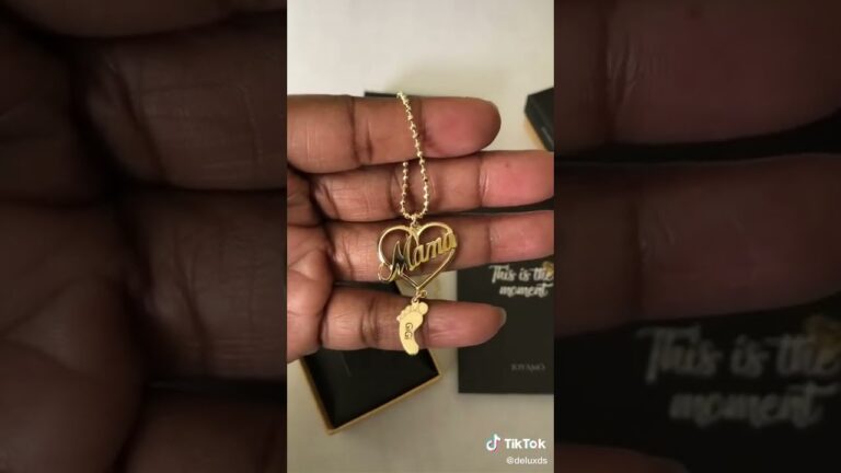 Unboxing video PART 2 of JoyAmo's Personalized Mama Necklace with charms by IG @deluxds ❤
