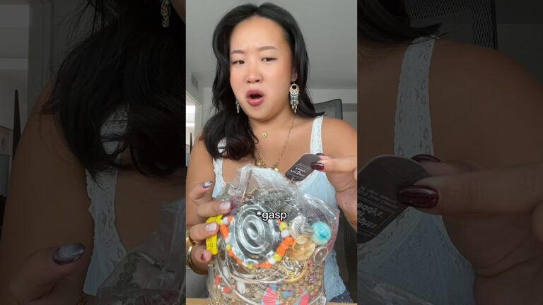 Was this $25 THRIFTED jewelry mystery bag WORTH it?! 😱 #thrifthaul #jewelry
