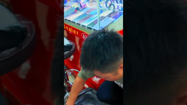 INSANE WORLD'S BIGGEST ELECTRONIC MARKET 🇨🇳 Business in China