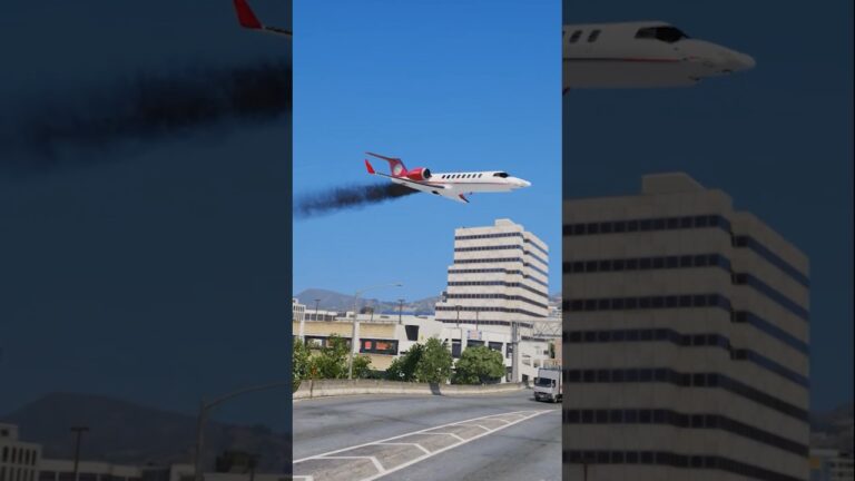 Plane Engine Smoke Crash in City