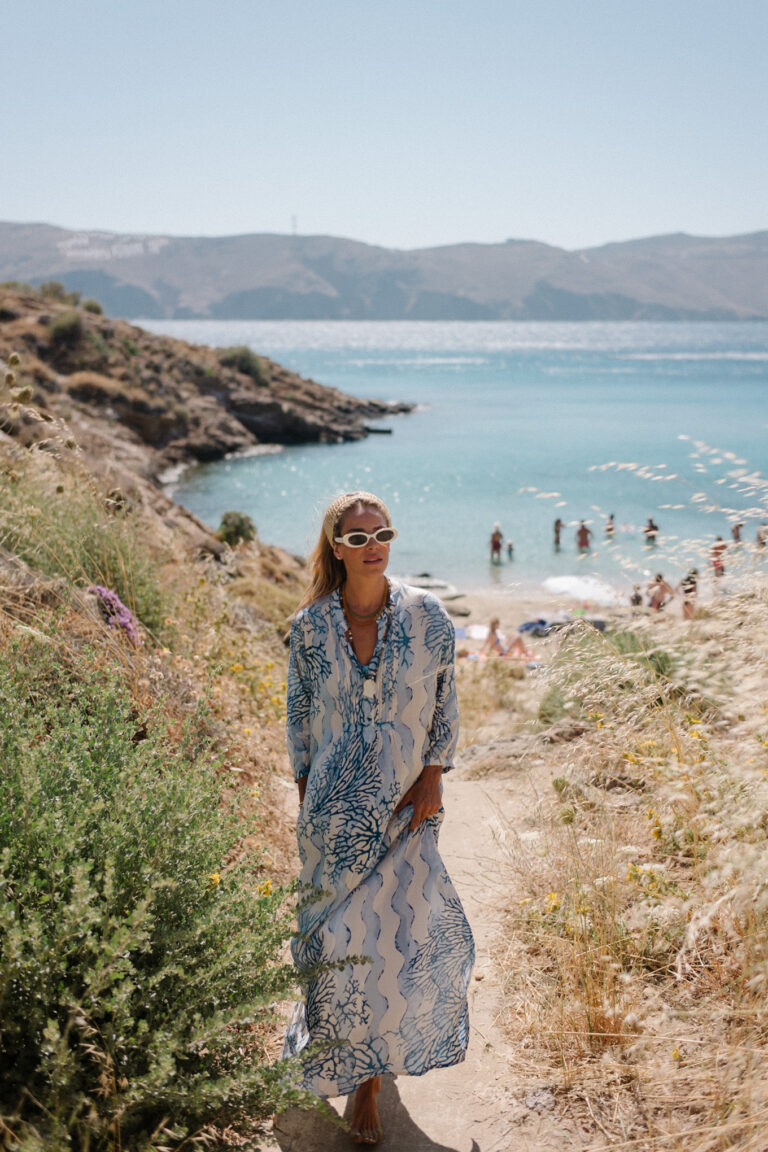 A Blue & White Summer