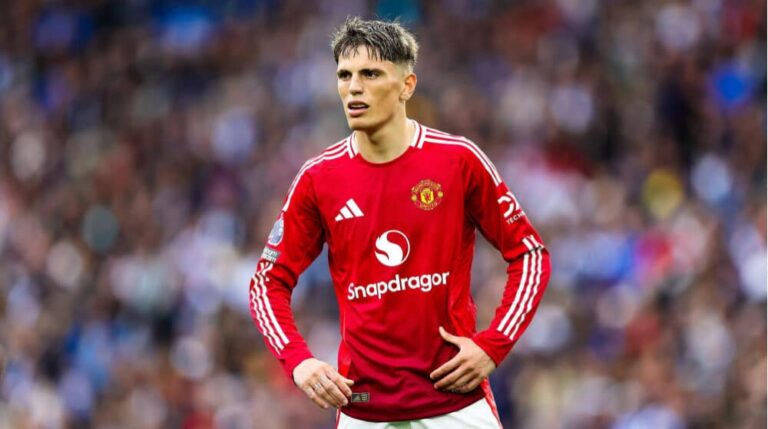 Tottenham battling with Chelsea to sign Alejandro Garnacho