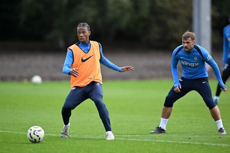Four teams in “club to club talks” with Chelsea over Samuels-Smith deal