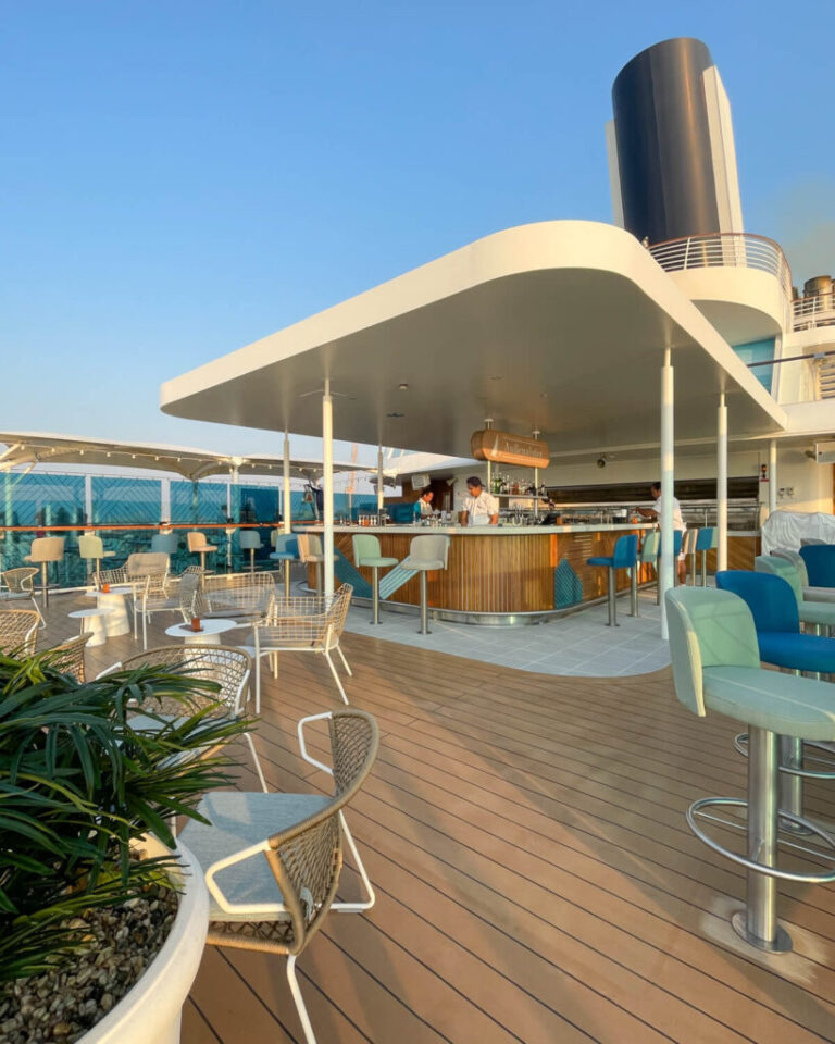 Woman Who Worked on a Clothes Optional Cruise Ship Explains What It’s Like to Work There
