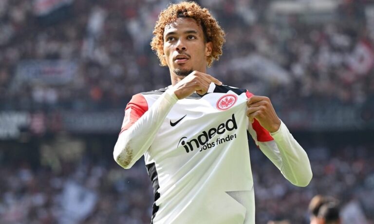 Liverpool ‘advancing’ in negotiations to sign Hugo Ekitike