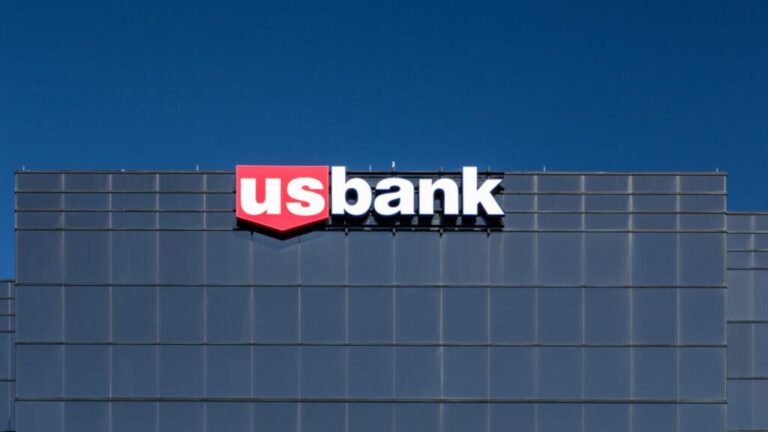 U.S. Bancorp To Rally Around 19%? Here Are 10 Top Analyst Forecasts For Monday – ASGN (NYSE:ASGN), Chubb (NYSE:CB)