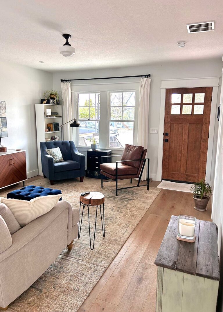 Your Blue Color Palette Is Probably Not Complete: Here’s How We’d Fix It (Using Real Reader Homes)