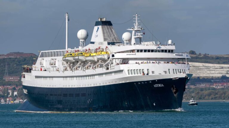 After 77 Years, the World’s Oldest Cruise Ship Arrives for Scrapping