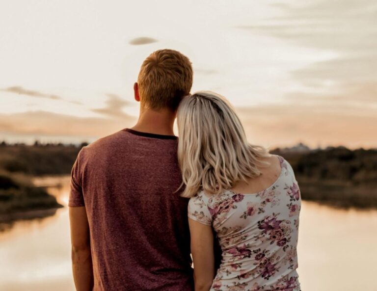 What Percentage of American Men Marry Foreign Women: Key Stats