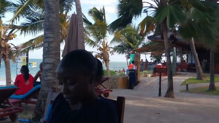 A serene atmosphere on the Beach at Travelers Beach Hotel on the North Coast in Mombasa  – Kenya 🇰🇪