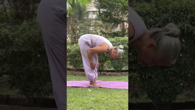 Try this 🧘🏻‍♀️✔️ || camera man @vivek_xx99  #pose #fitness #workout #explore #viralvideo