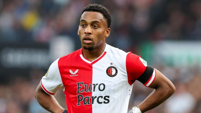 Manchester United identify Quinten Timber as Carlos Baleba alternative