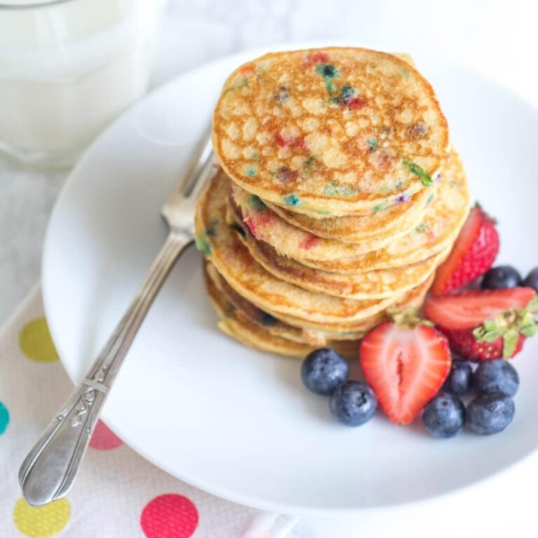 Funfetti Protein Pancakes (No Protein Powder or Cottage Cheese)