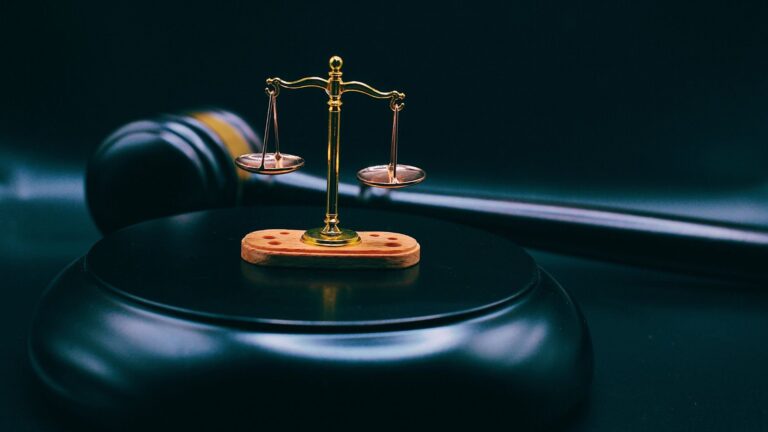 Homebuyers sue brokerage they allege steered them to lender