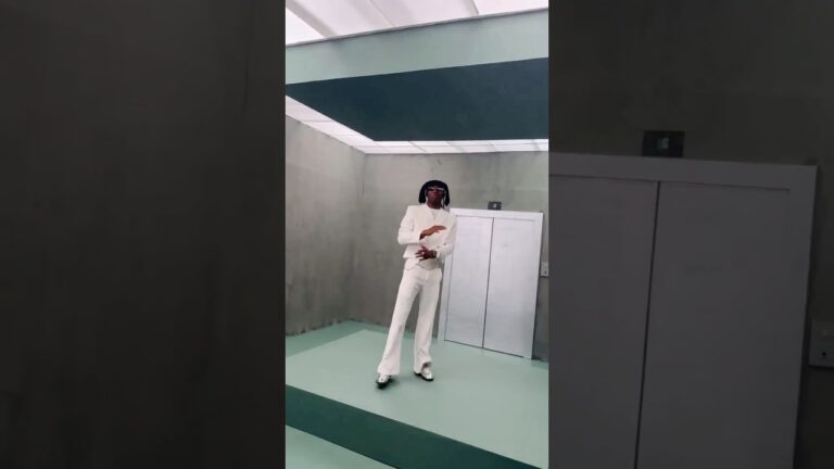 Fola Celebrates +1 Today #fola #trending #viralvideo #afrobeat #usa #music #uk #zlatan #popular #rap