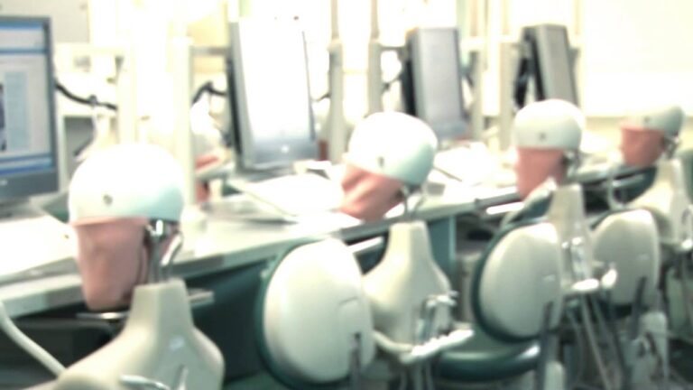 'Discover Dentistry' – free online course on FutureLearn.com