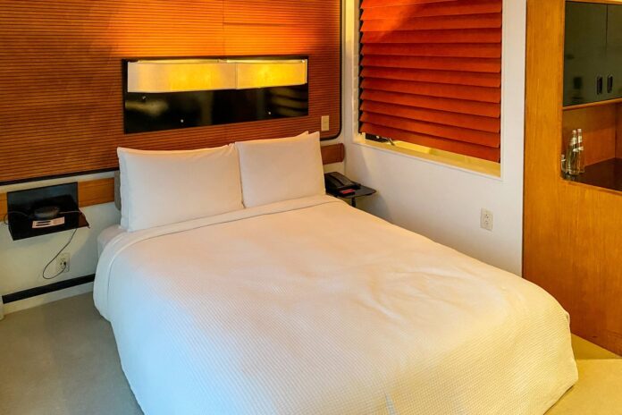 20230829_Standard-High-Line-Hotel_CTanner_49.jpg