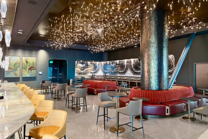 Delta-Sky-Club-SLC-B-Concourse-32.jpg