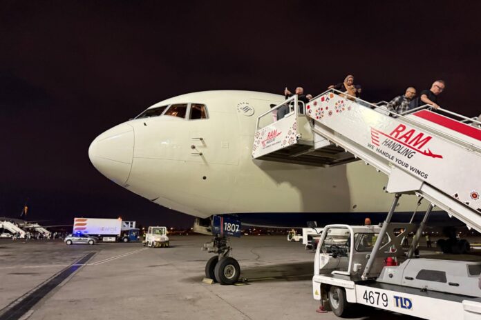 Delta-jet-at-Marrakech-Airport.-CLINT-HENDERSON_THE-POINTS-GUY.jpg