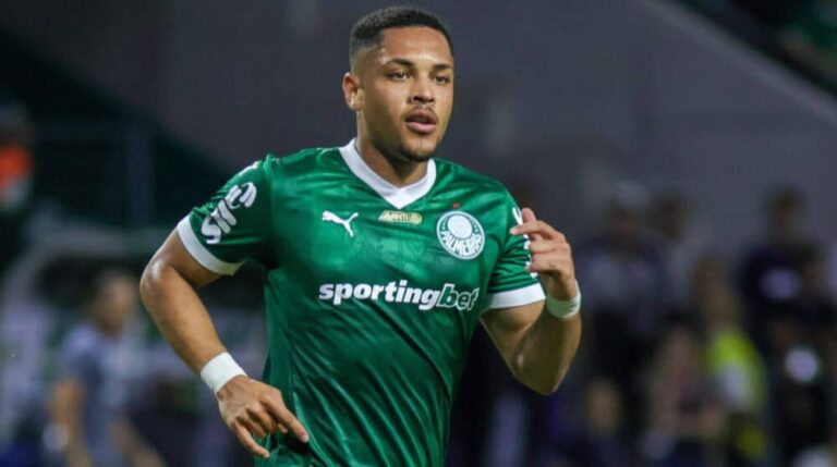 West Ham preparing formal offer to sign Vitor Roque from Palmeiras