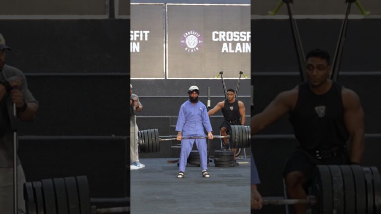 ELITE Powerlifter ANATOLY Use 32kg Mop in a GYM #anatoly #fitness #gym