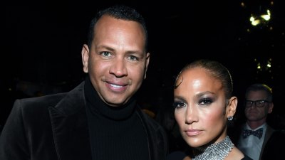 GettyImages-1204754347-JenniferLopezAlexRodriguez.jpg