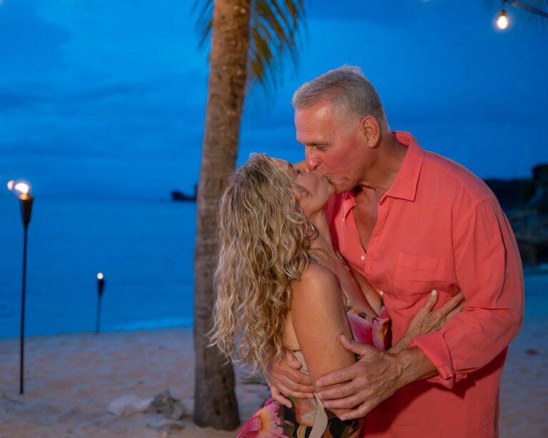 Golden Bachelor Mel Owens Admits He’s Undecided Between Final 2: Recap